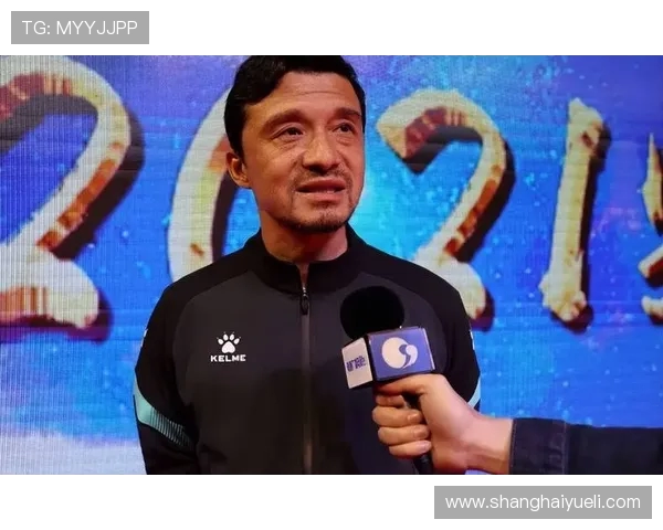 谢晖执教之路的起伏与坚持展现中国足球教练的成长与挑战