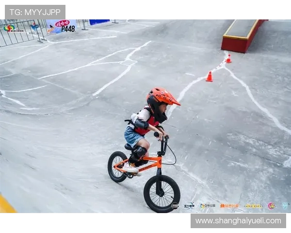 上海滑板队在极限运动嘉年华中的耐力表现精彩点评与分析